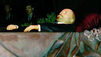 200px-lenins_body.jpg